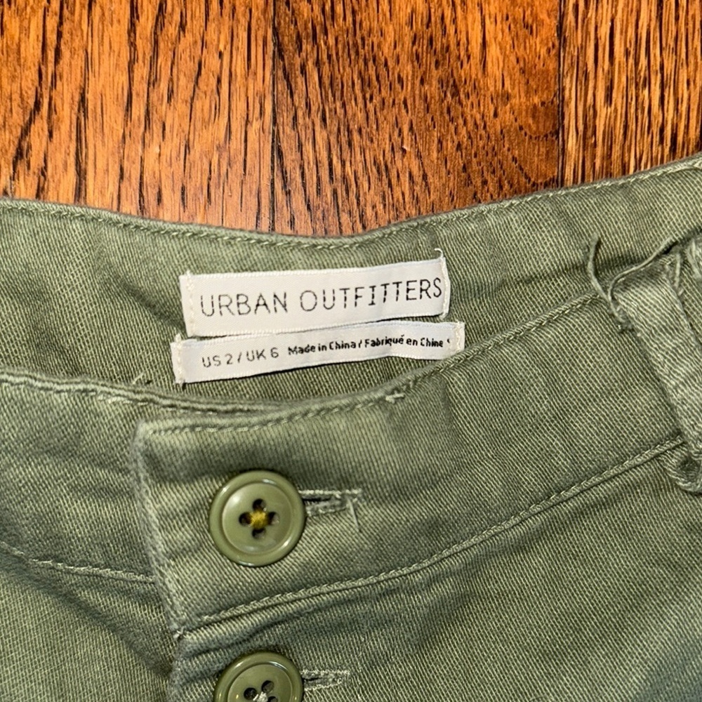 Urban Outfitters Army Green Straight Leg Pants Size 2 - Picture 3 of 5